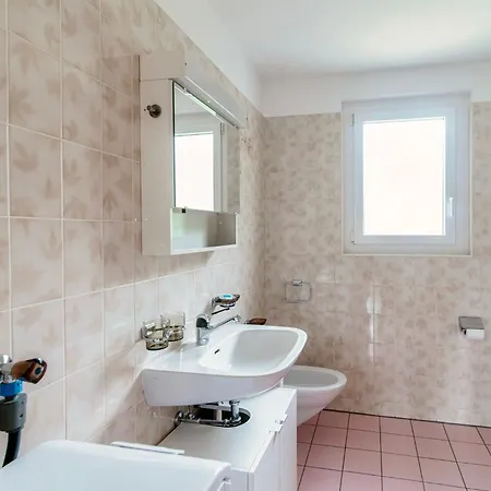 Cosy Appartamento Losone